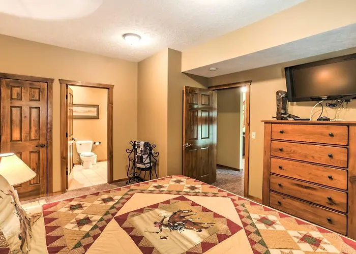 Branson Home With Game Room, Near Silver Dollar City
